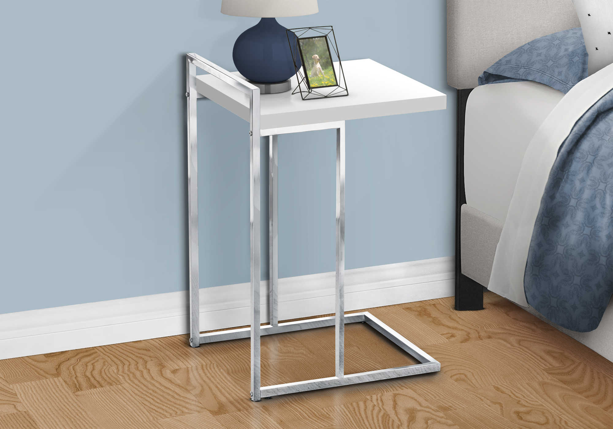 NIGHTSTAND - 25"H / GLOSSY WHITE / CHROME METAL