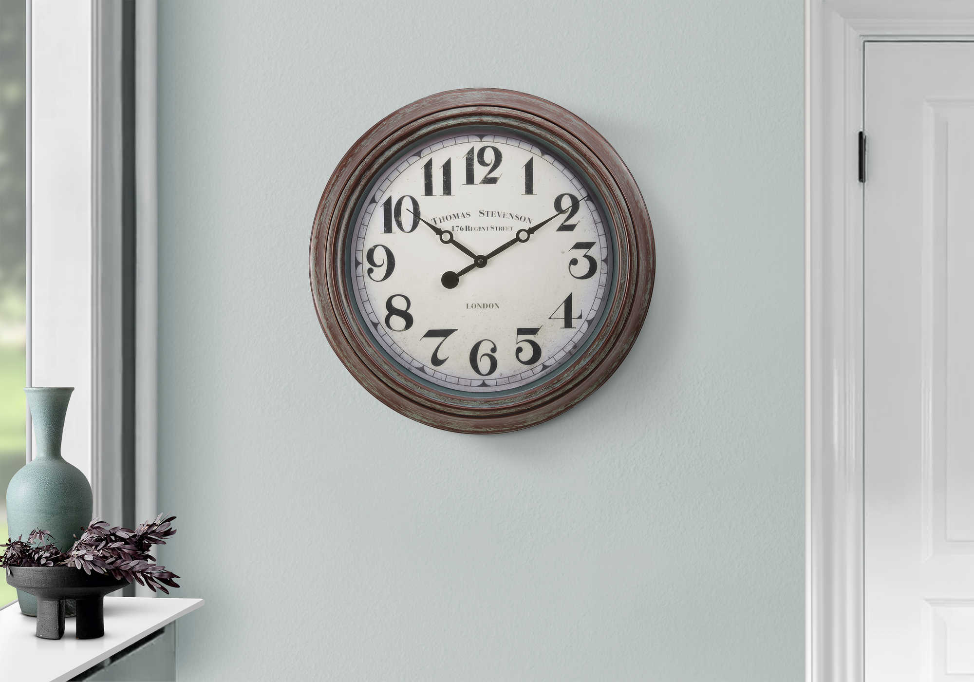 CLOCKS - 20"DIA / WALL CLOCK / ANTIQUE BROWN