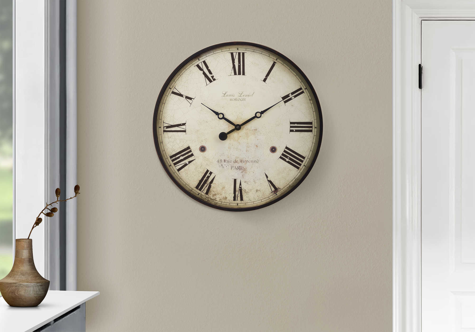 CLOCKS - 20"DIA / WALL CLOCK / ANTIQUE BROWN