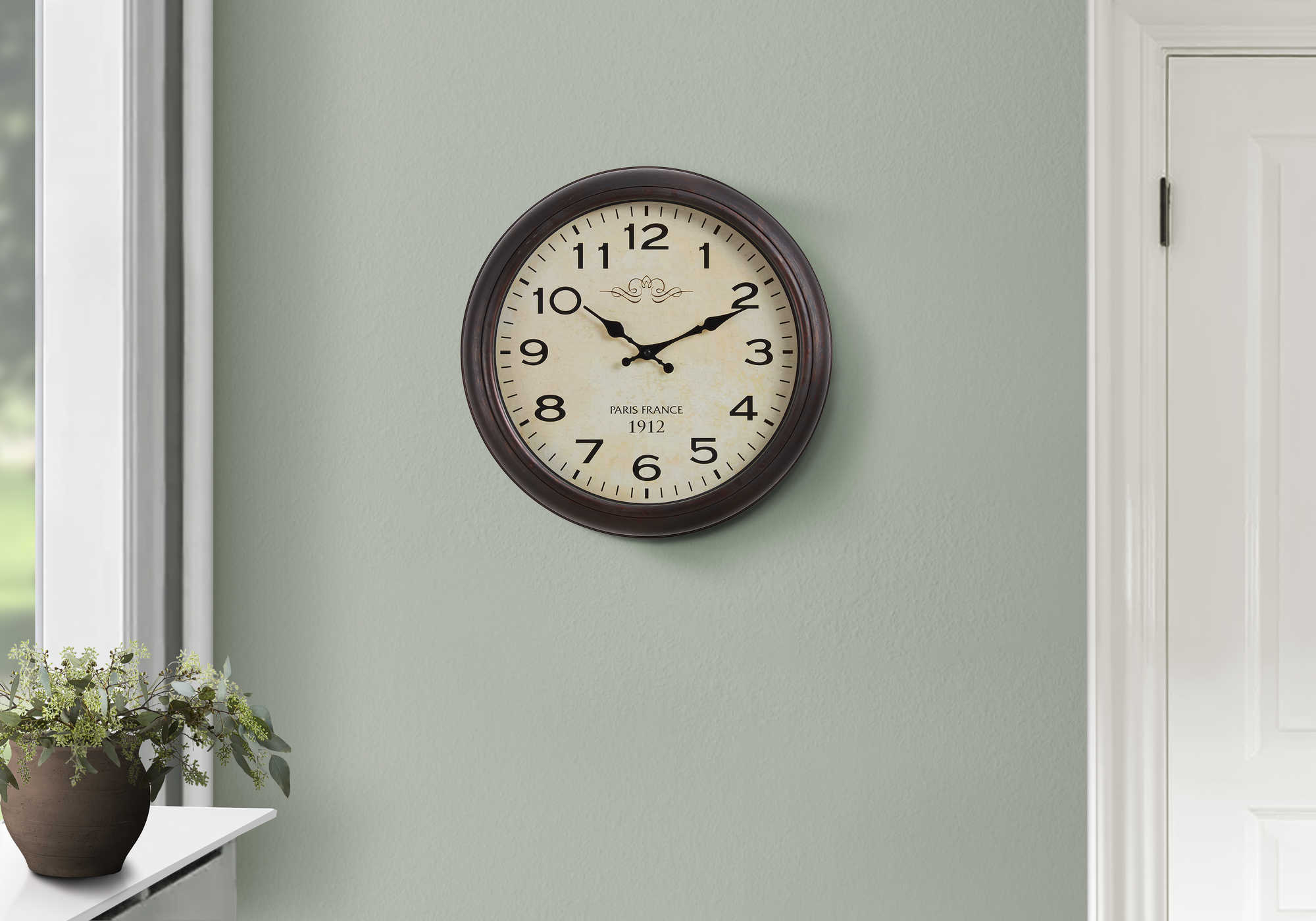 CLOCKS - 16"DIA / WALL CLOCK / ANTIQUE BROWN